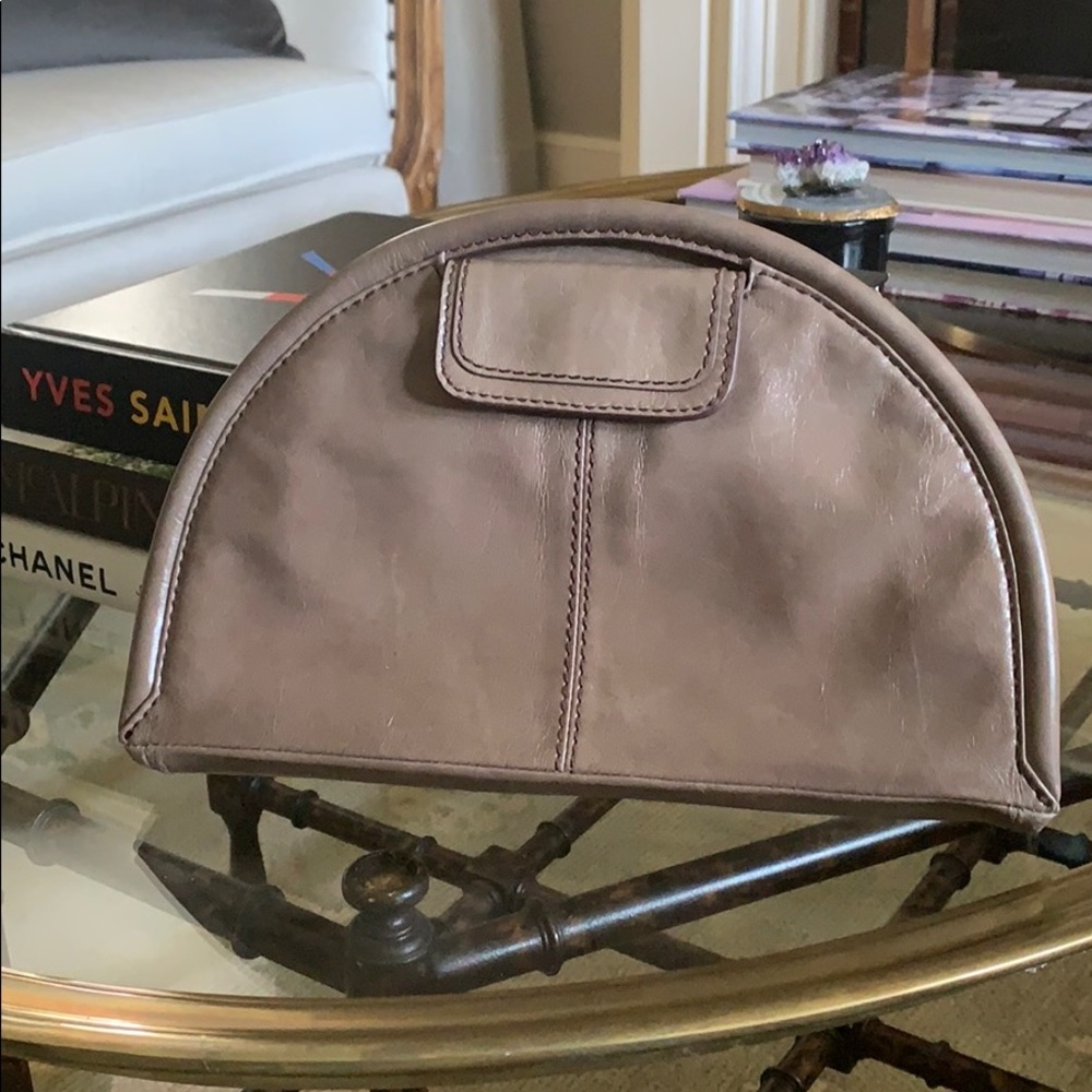 Hobo clutch
